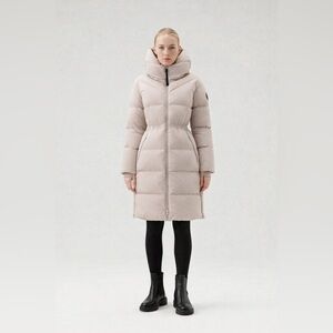Woolrich Light Taupe Long Down Parka Stretch Nylon Hood